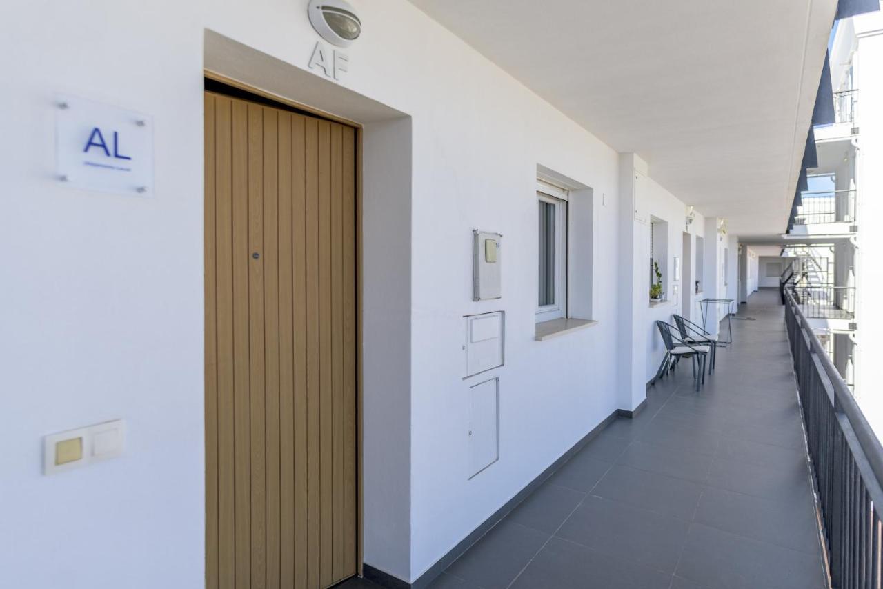 Flh Vila Real Santo Antonio Flat With Pool 维拉·雷阿尔·德·桑托亚 外观 照片