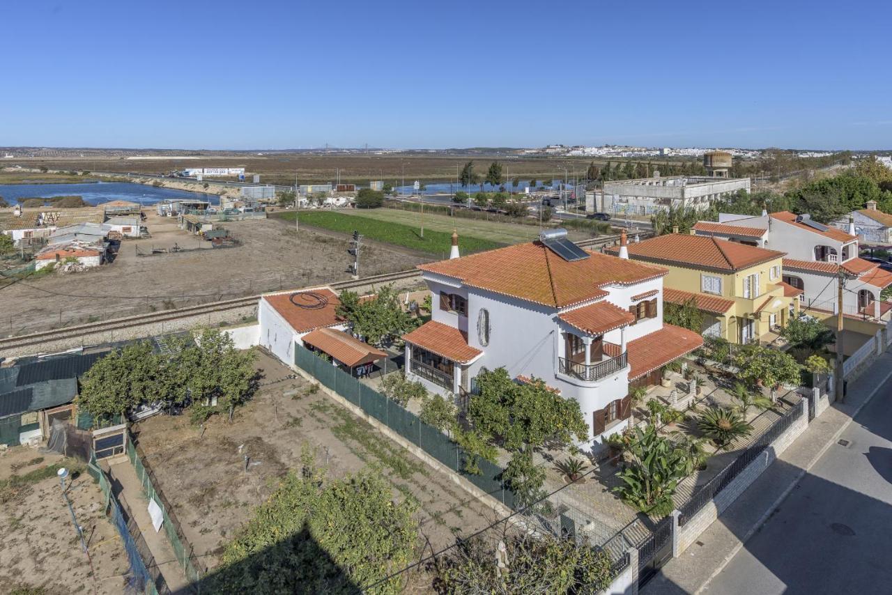 Flh Vila Real Santo Antonio Flat With Pool 维拉·雷阿尔·德·桑托亚 外观 照片